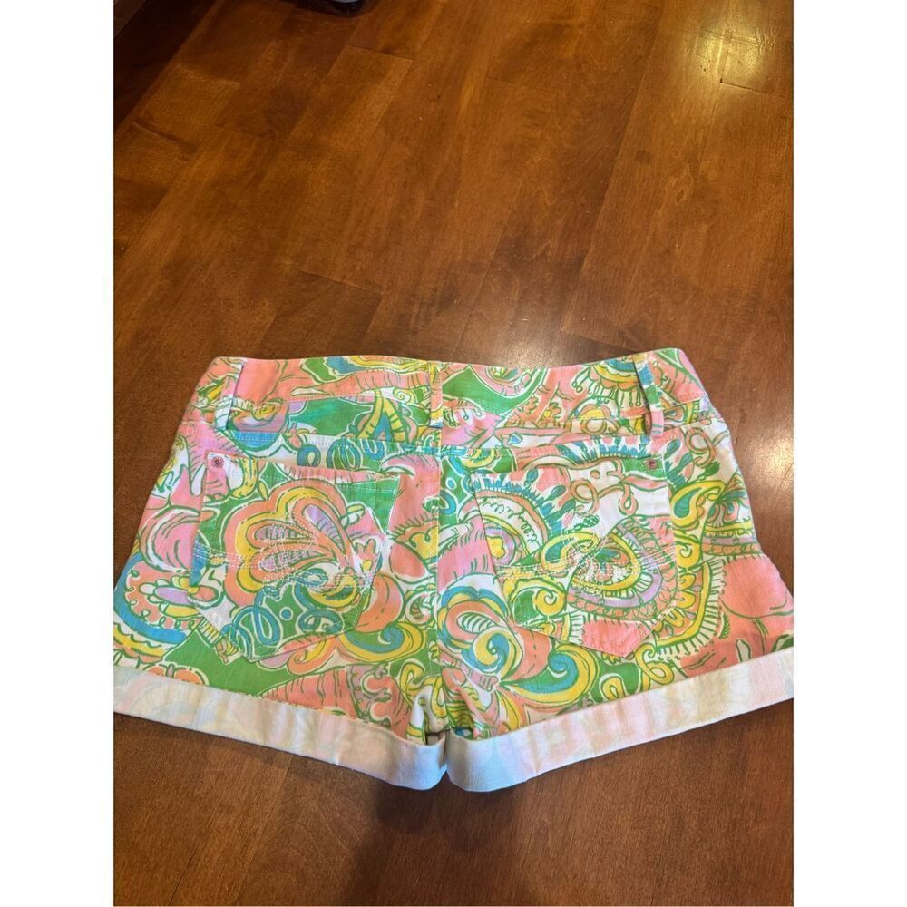 Woman’s Lilly Pulitzer Clifton shorts size 6 - Picture 6 of 6